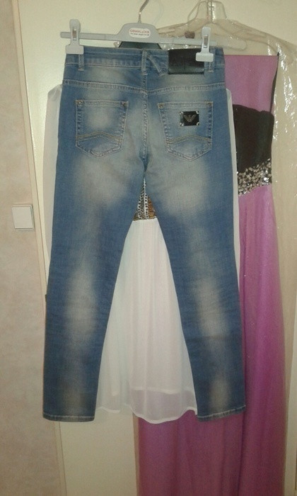 ARMANi jeans neuf 2
