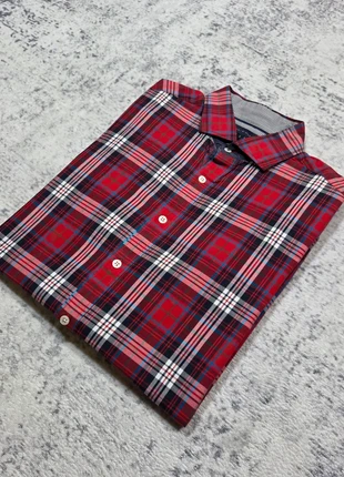 Chemise Tommy Hilfiger S New York Fit Carreaux Rouges Preppy, merk: Tommy Hilfiger, staat: Heel goed, maat: S, € 24,99, € 26,94 inclusief Kopersbescherming Pro