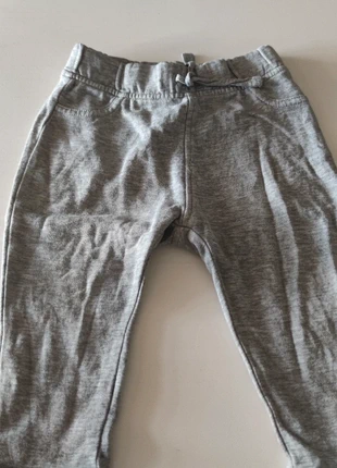 Bas de jogging , marke: Pat et Ripaton, zustand: Gut, größe: 18–24 Monate / 86, 1,00 €, 1,75 € inklusive Vinted-Käuferschutz