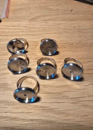 6 x hochwertige Ringfassung für 18mm Cabochon ,verstellbar, brand: Sonstiges, condizioni: Nuovo senza cartellino, €5.00, €5.95 include la Protezione acquisti