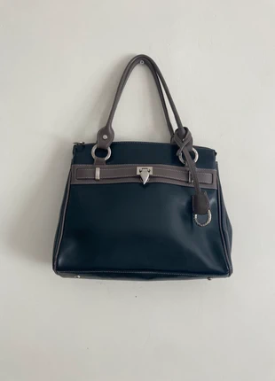 Sac à main Lancaster Versailles noir en cuir de vachette classe chic élégant, brand: Lancaster, condizioni: Nuovo senza cartellino, €75.00, €79.45 include la Protezione acquisti