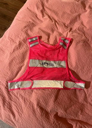Hardloop reflectie vestje, merk: Perry Sport, staat: Heel goed, € 1,50, € 2,28 inclusief Kopersbescherming