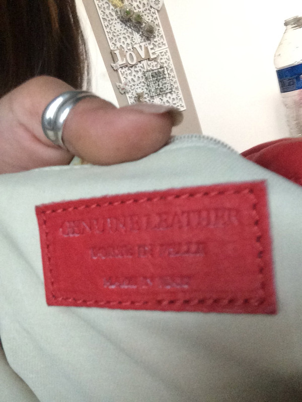 Super sac en cuir rouge de marque italienne Genuine Leather Vinted