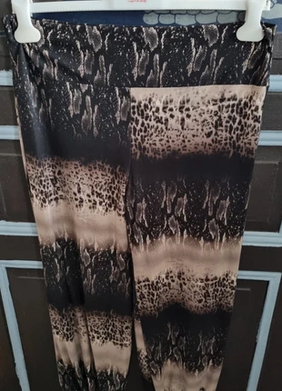 Pantalon léger imprimé taille 3, marca: Python, estado: Nuevo sin etiquetas, tamaño: L / 40 / 12, 13,00 €, 14,35 € Protección al comprador incluida