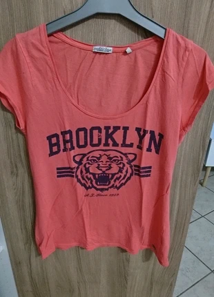 T shirt , brand: America Today, condition: Very good, size: S / 36 / 8, €1.50, €2.28 includes Buyer Protection