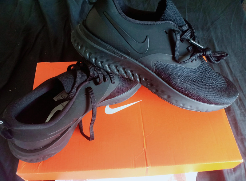 Odyssey react 2025 flyknit 2 nike