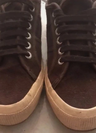 Superga coloremarrone numero 40 unisex, marke: Superga, zustand: Sehr gut, größe: 40, 15,00 €, 16,45 € inklusive Vinted-Käuferschutz