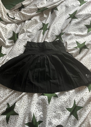 bershka black pleated mini skirt, brand: Bershka, condition: Very good, size: XS / 6, £5.00, £5.95 includes Buyer Protection