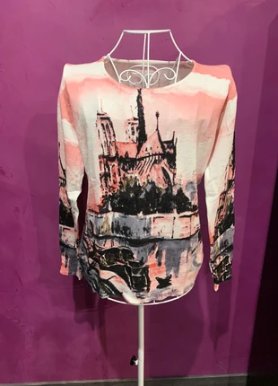 Pull léger T40, staat: Heel goed, maat: L / 40 / 12, € 10,00, € 11,20 inclusief Kopersbescherming