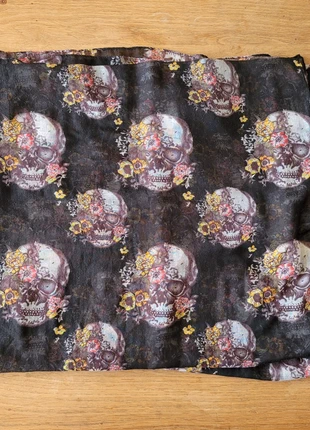Vintage large floral skull motif scarf/shawl, condition: Very good, £20.00, £21.70 includes Buyer Protection