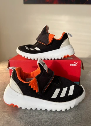 Baskets Adidas Noir/Orange taille enfant 29, marke: adidas, zustand: Gut, größe: 29, 10,00 €, 11,20 € inklusive Vinted-Käuferschutz
