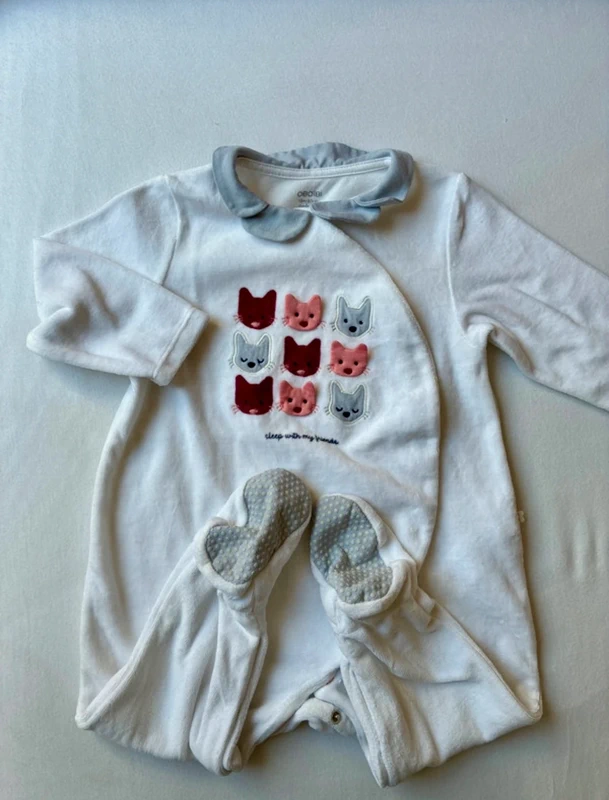 Pyjama état neuf