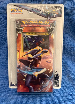 Deck Pokémon Soleil et Lune Ultra Prisme Carchakrok, marke: Pokémon, zustand: Sehr gut, 12,00 €, 13,30 € inklusive Vinted-Käuferschutz