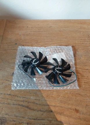 GPU fan koeler (2x), merk: Champion, staat: Heel goed, € 10,00, € 11,20 inclusief Kopersbescherming