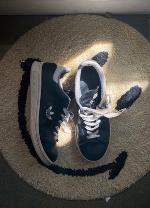 Sneakers adidas , marque: adidas, état: Bon état, taille: 40, 5,00 €, 5,95 € Protection acheteurs incluse