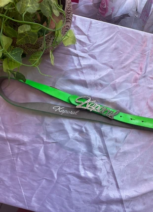 Ceinture Kaporal verte à stras, marca: Kaporal, estado: Muy bueno, tamaño: Ajustable, 7,99 €, 9,09 € Protección al comprador incluida
