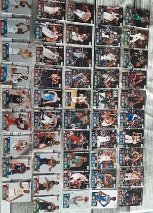 Panini nba 2019/2020 ( 1 carte au choix ), merk: Panini, staat: Heel goed, € 1,50, € 2,28 inclusief Kopersbescherming