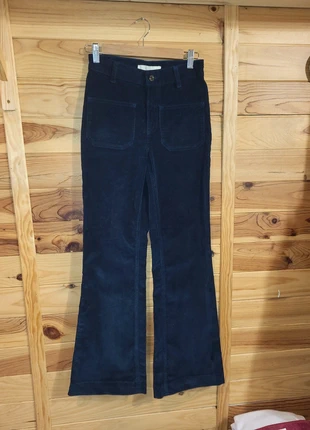 Pantalon velours Vannesa Bruno, marque: Vanessa Bruno, état: Très bon état, taille: XS / 34 / 6, 36,00 €, 38,50 € Protection acheteurs (Pro) incluse