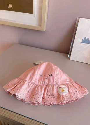 Mothercare UPF+40 peach sun hat, brand: Mothercare, condition: New with tags, size: 3-6 months, 17 inches, £1.25, £1.65 includes Buyer Protection