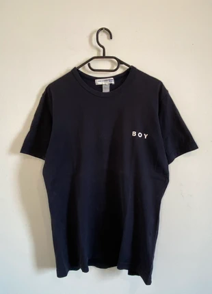 Tee Shirt Comme des Garcons Shirt, marca: Comme des Garçons, estado: Bom, tamanho: M, €25.00, €26.95 inclui Proteção do Comprador