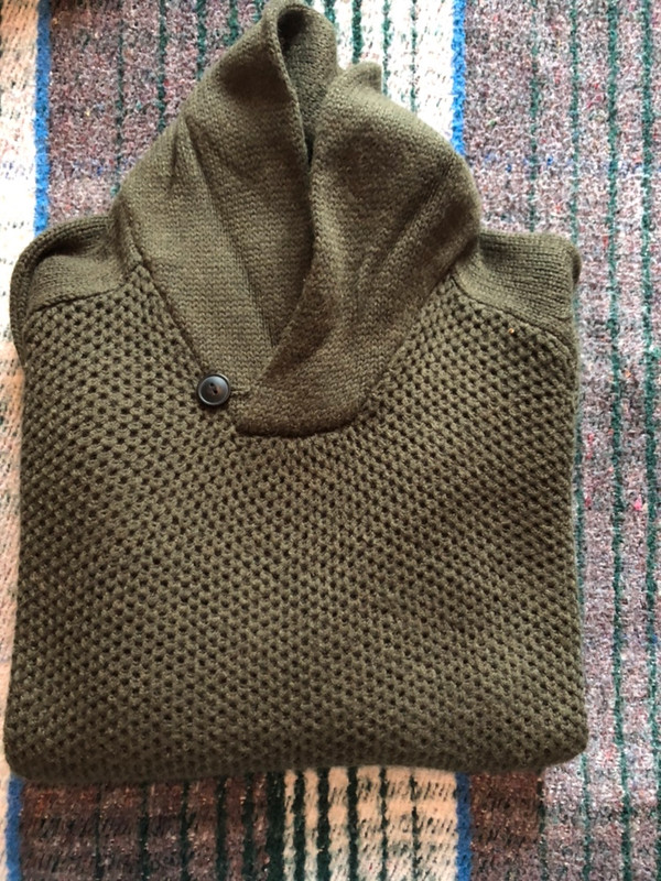 Sweater Cedar Wood State olive  1