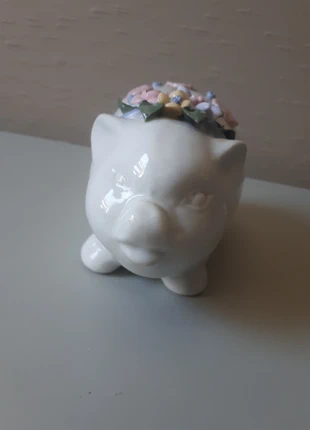 Tirelire ancienne cochon blanc en céramique – Fleurs en relief – 16 x 10 cm, estado: Bueno, 15,00 €, 16,45 € Protección al comprador incluida