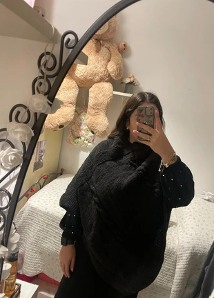 Poncho morbido e caldo, état: Neuf sans étiquette, taille: Taille unique, 4,00 €, 4,90 € Protection acheteurs incluse
