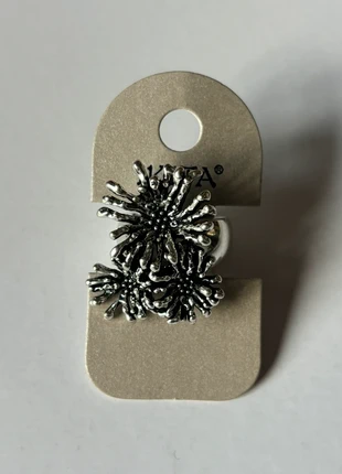 Superbe bague fleur ajustable en acier 🌺, brand: Boutique indépendante, condizioni: Ottime, taglia: Regolabile, €10.00, €11.20 include la Protezione acquisti