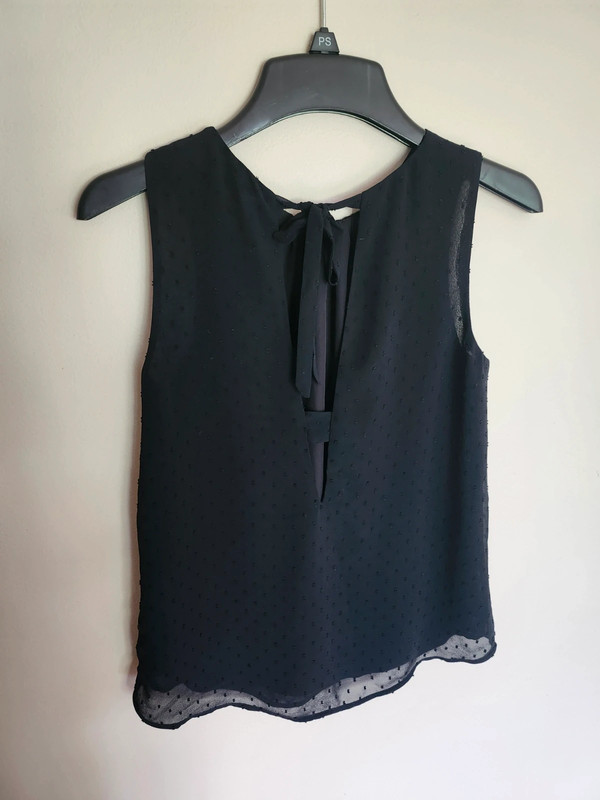 H&M elegant top 1