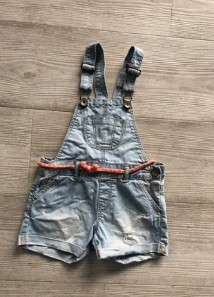 Korte jeans salopette Zara maat 98, marque: Zara, état: Très bon état, taille: 3 ans / 98 cm, 9,00 €, 10,15 € Protection acheteurs incluse