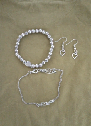 Ensemble bijoux coeur argenté 💝 bracelet + chaîne et boucles d'oreilles 💛, estado: Muy bueno, 6,00 €, 7,00 € Protección al comprador incluida