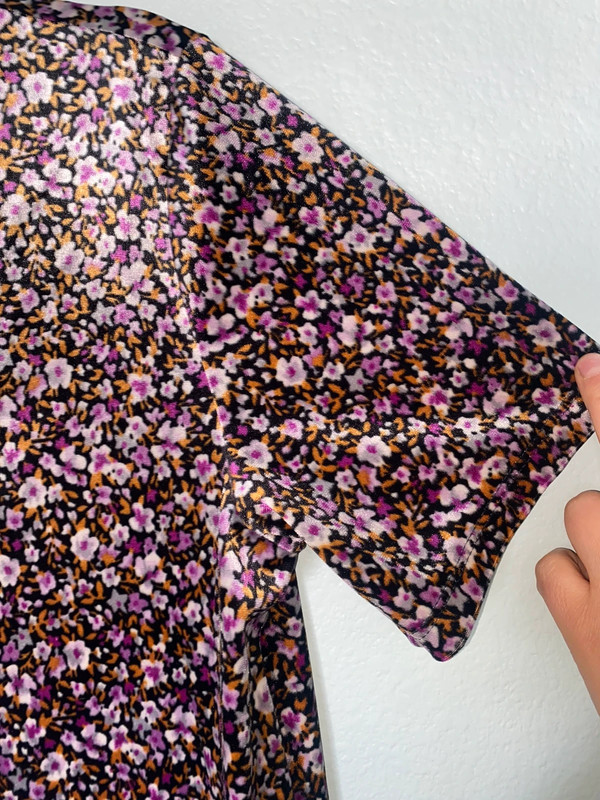 Floral velvet shirt 4