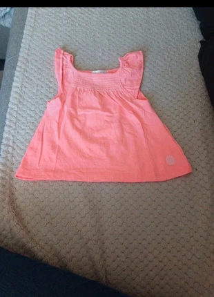 Débardeur 3 mois, merk: Kimbaloo, staat: Heel goed, maat: 3-6 maanden / 62 cm, € 1,10, € 1,86 inclusief Kopersbescherming