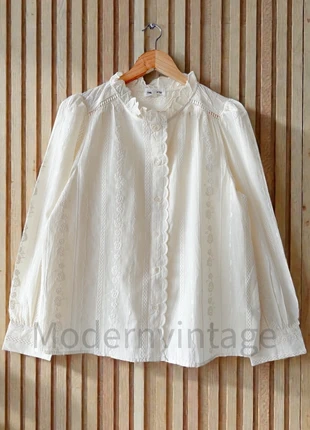 Chemise crème écru brodée taille S/M, marke: In April 1986, zustand: Sehr gut, größe: S / 36 / 8, 35,00 €, 37,45 € beinhaltet Vinted-Käuferschutz Pro