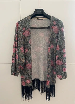 Kimono de punto boho estampado flores con flecos, marca: Tendance, estado: Muy bueno, tamaño: S / 36 / 8, 12,00 €, 13,30 € Protección al comprador incluida