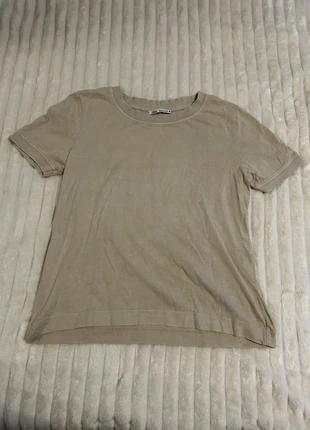 T-shirt basic beige Zara M/38, marque: Zara, état: Très bon état, taille: M / 38 / 10, 5,00 €, 5,95 € Protection acheteurs incluse