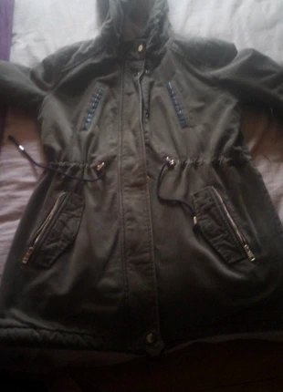 Parka, merk: Clockhouse, staat: Goed, maat: M / 38 / 10, € 6,00, € 7,00 inclusief Kopersbescherming
