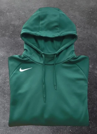 🧥 Sweat Nike Vintage – Taille S logo brodé rare, brand: Nike, condition: Very good, size: S / 36 / 8, €15.00, €16.45 includes Buyer Protection
