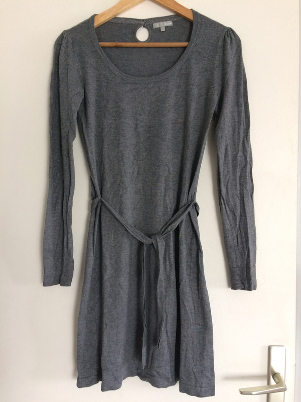 Robe pull grise 1