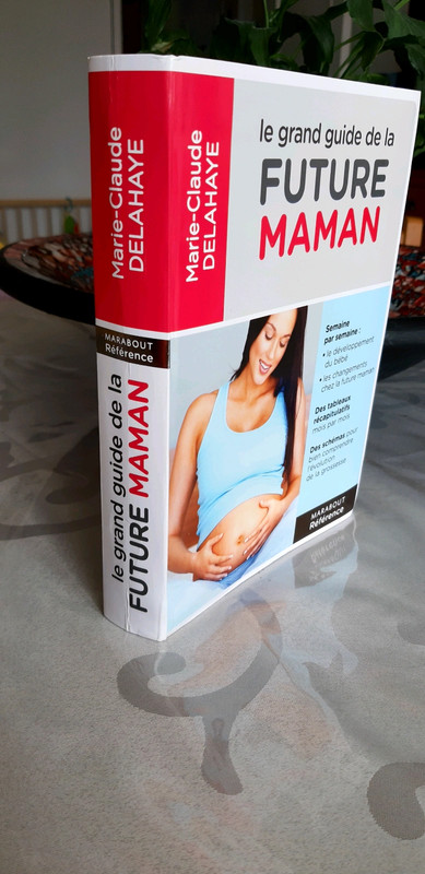 Livre Le grand guide de la future maman - Marabout