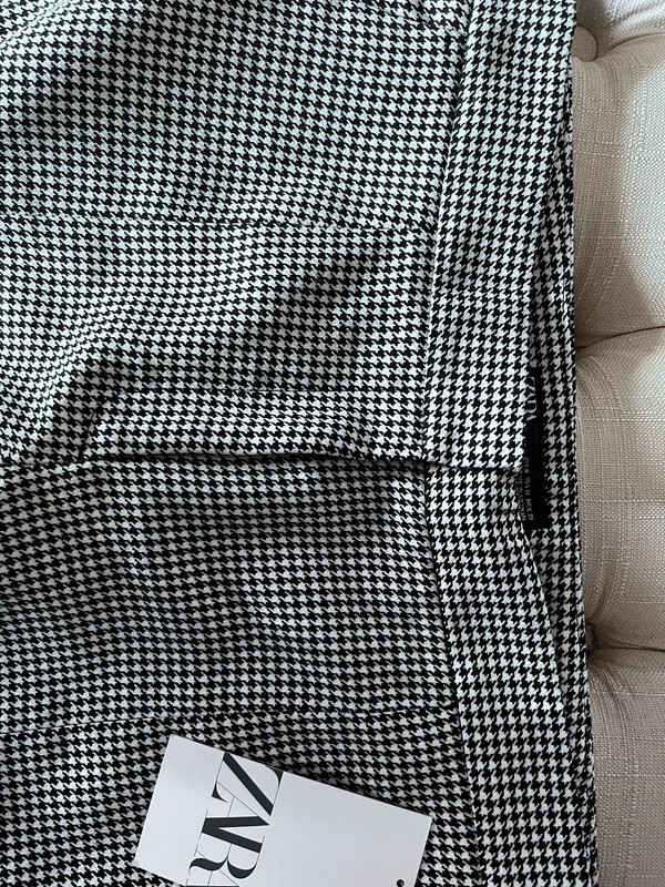 Pantalon avec fente devant zara hotsell