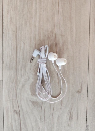 Écouteurs filaire Blanc, condition: New without tags, €5.99, €6.99 includes Buyer Protection