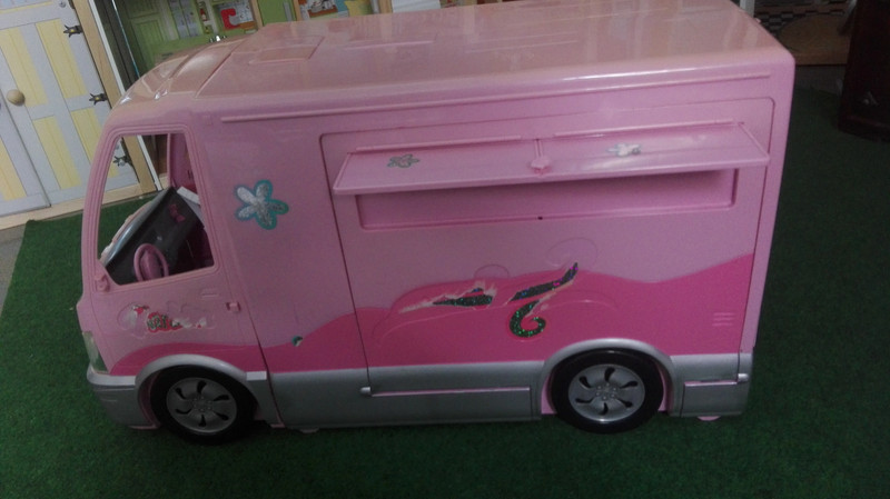 Le camping-car Barbie de Mattel de Barbie