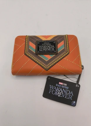 Portefeuille porte monnaie Disney Wakanda Forever Neuf, marque: Disney, état: Neuf avec étiquette, 35,00 €, 37,45 € Protection acheteurs (Pro) incluse
