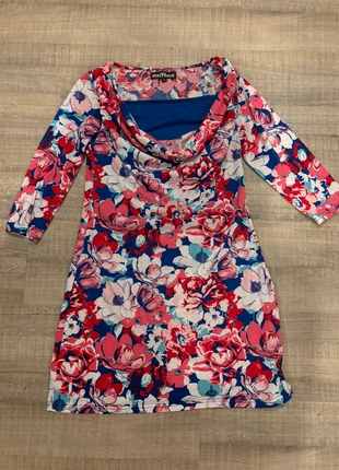 Kleedje, marque: MustHave, état: Très bon état, taille: M / 38 / 10, 5,00 €, 5,95 € Protection acheteurs incluse