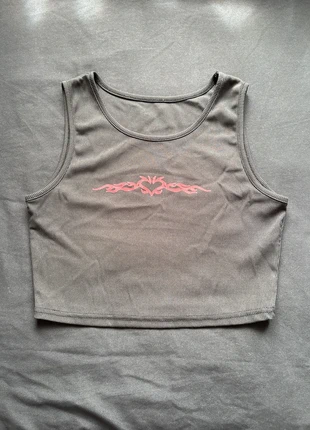 Black Cropped Heart Vest, brand: Romwe, condition: New without tags, size: S / UK 8-10, £2.00, £2.80 includes Buyer Protection