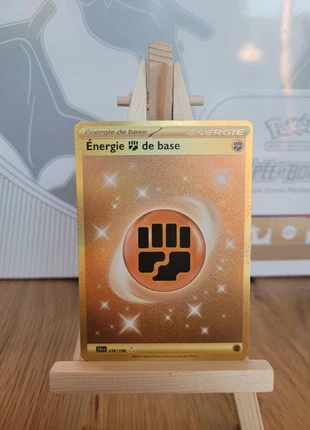 Carte Pokémon energie combat gold E&V , marke: Pokémon, zustand: Sehr gut, 10,00 €, 11,20 € inklusive Vinted-Käuferschutz