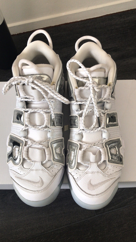 Nike Air More Uptempo white/chrome/blue tint | Vinted