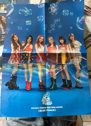 Poster Rocket punch bleu, brand: Kpop, condizioni: Nuovo senza cartellino, €1.00, €1.75 include la Protezione acquisti