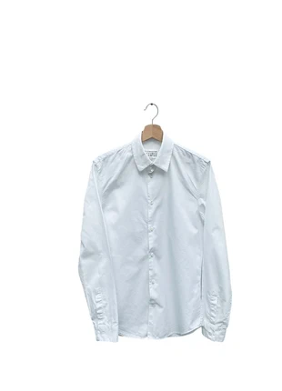 Maison Martin Margiela Iconic 4 Stitches Perfect White Shirt Size 39 / S, marke: Maison Margiela, zustand: Sehr gut, größe: S, 175,00 €, 184,45 € beinhaltet Vinted-Käuferschutz Pro